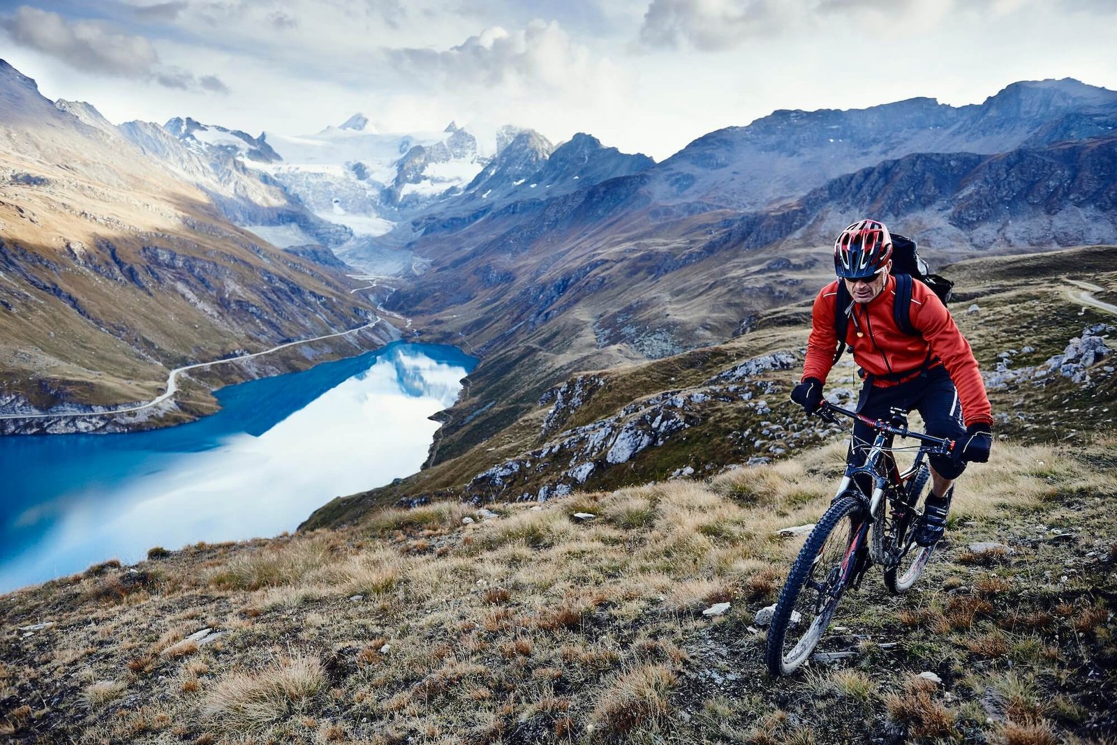 mountain-biker-valais-switzerland-1.jpg